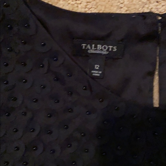 Silk, sleeveless Talbots top - Picture 3 of 6